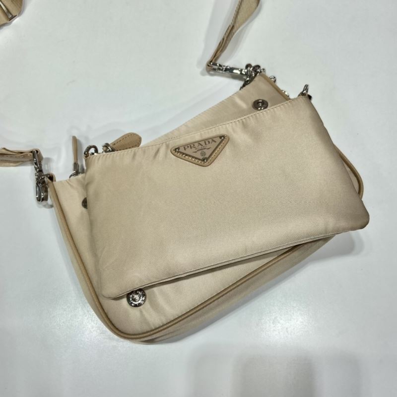 Pra*a hobo bags